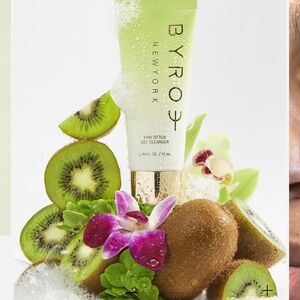 BYROE Kiwi Detox Gel Cleanser 65 ml, Full Size